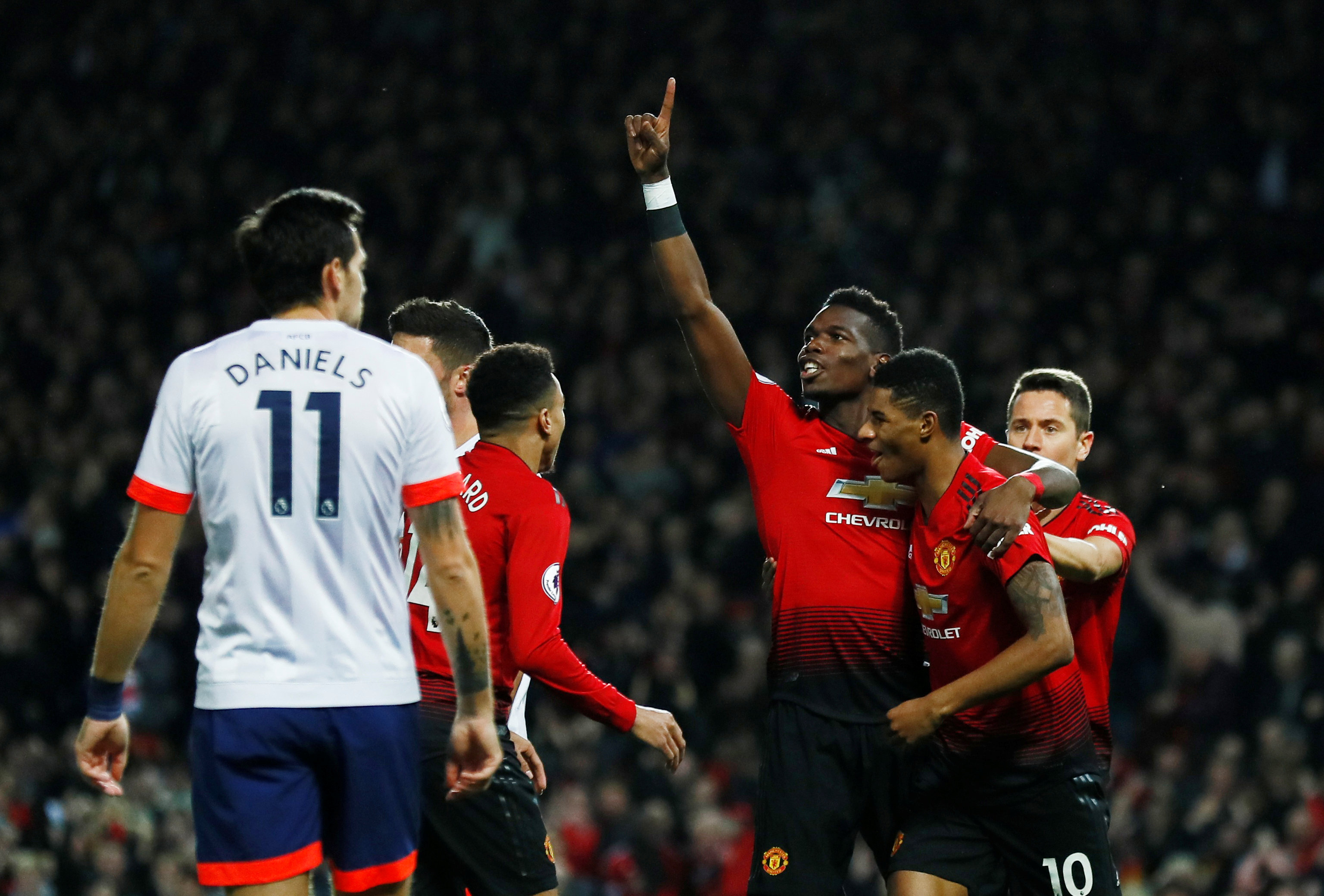 他们之间又 他们之间又